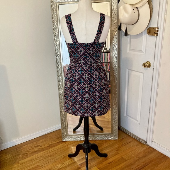 Amanda Uprichard cross embroidery mini. Size small - Picture 3 of 5